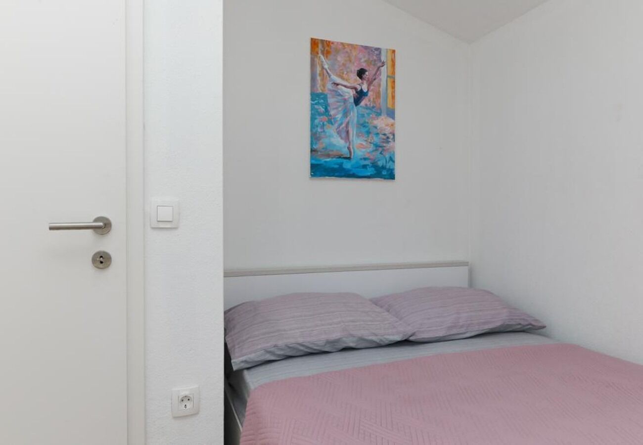 House Irena 10957-K1