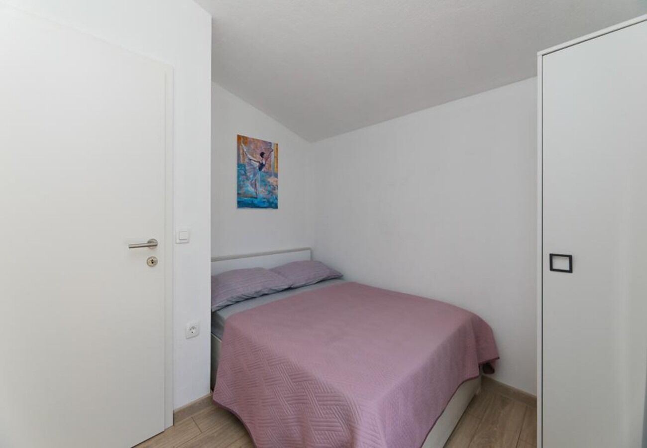 House Irena 10957-K1