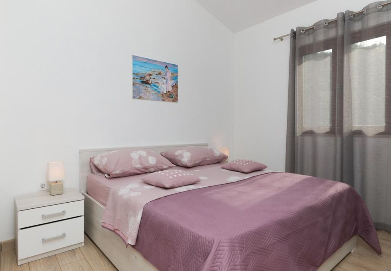 House Irena 10957-K1