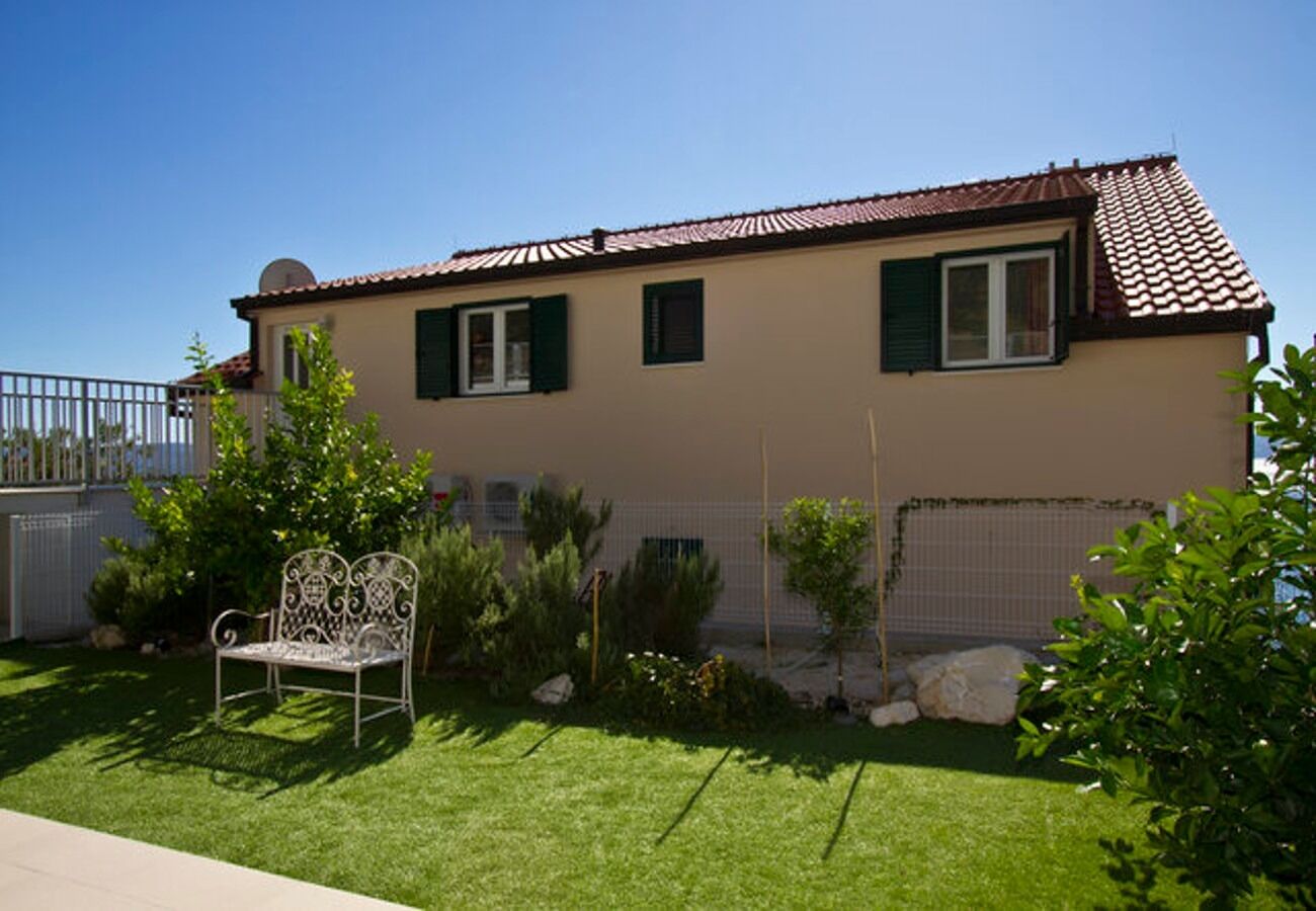 House Miho 109571-K1
