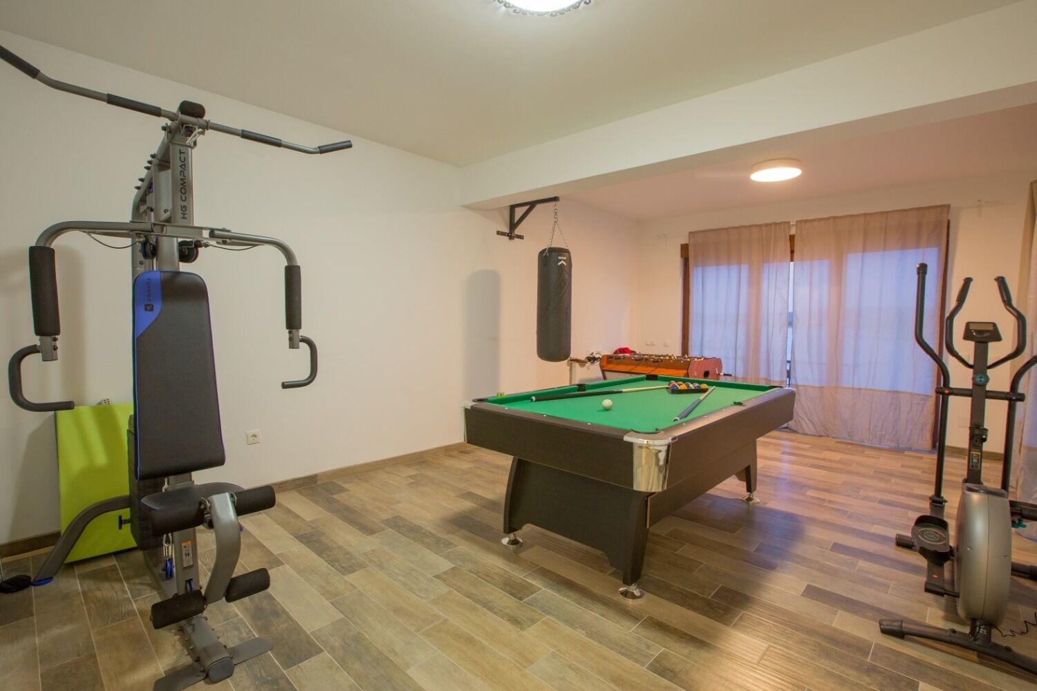 House Sablja 109681-K1