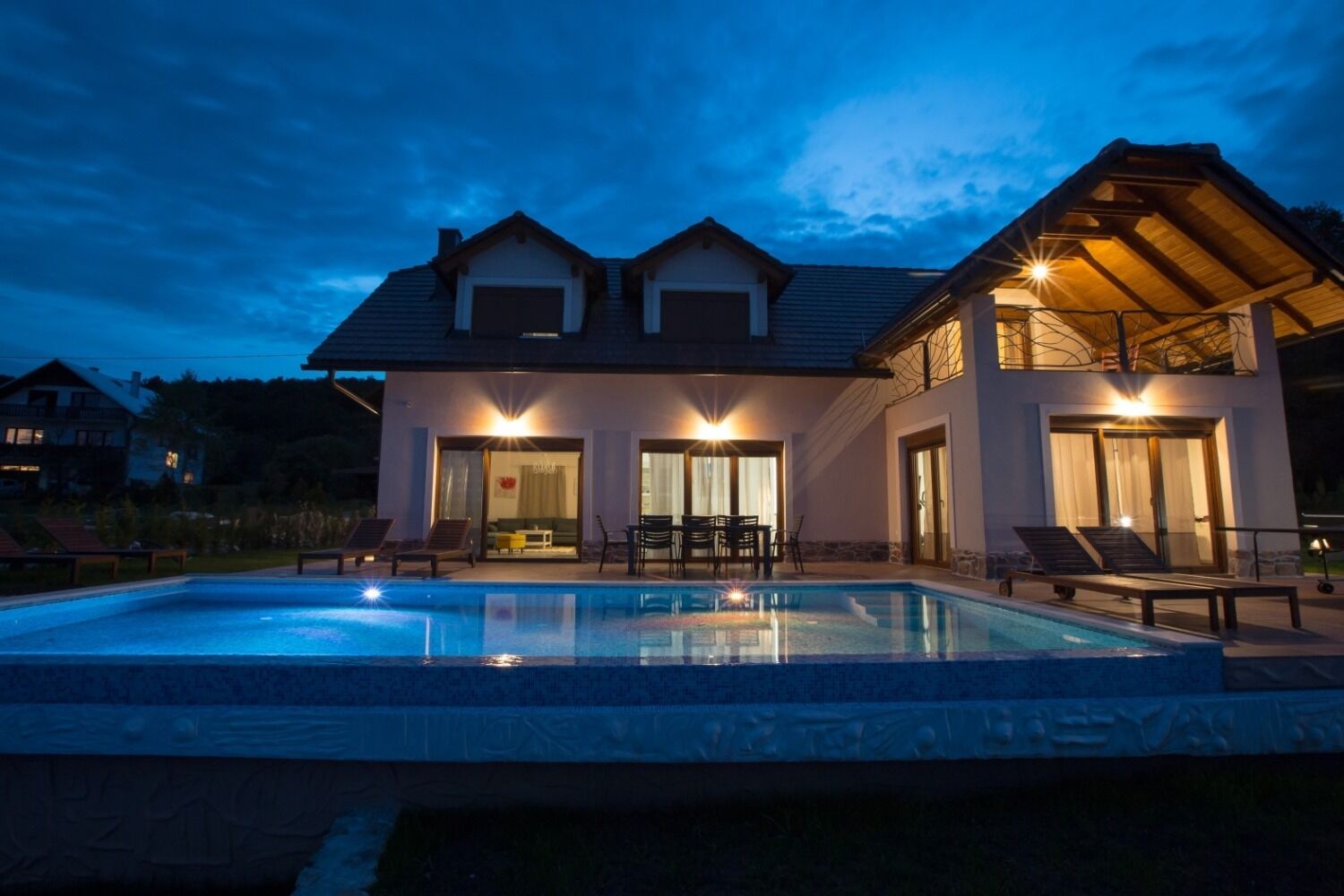 House Sablja 109681-K1