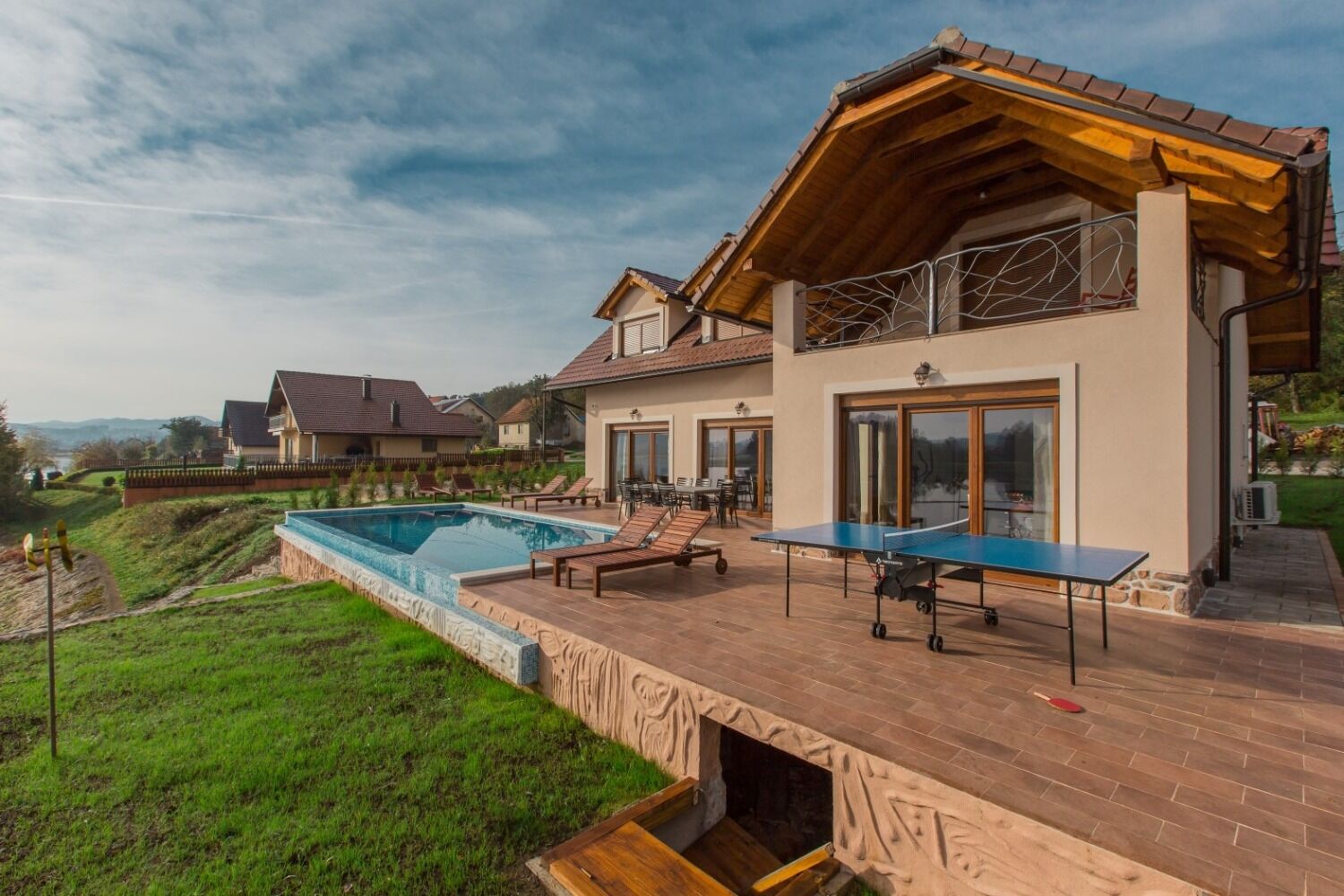 House Sablja 109681-K1