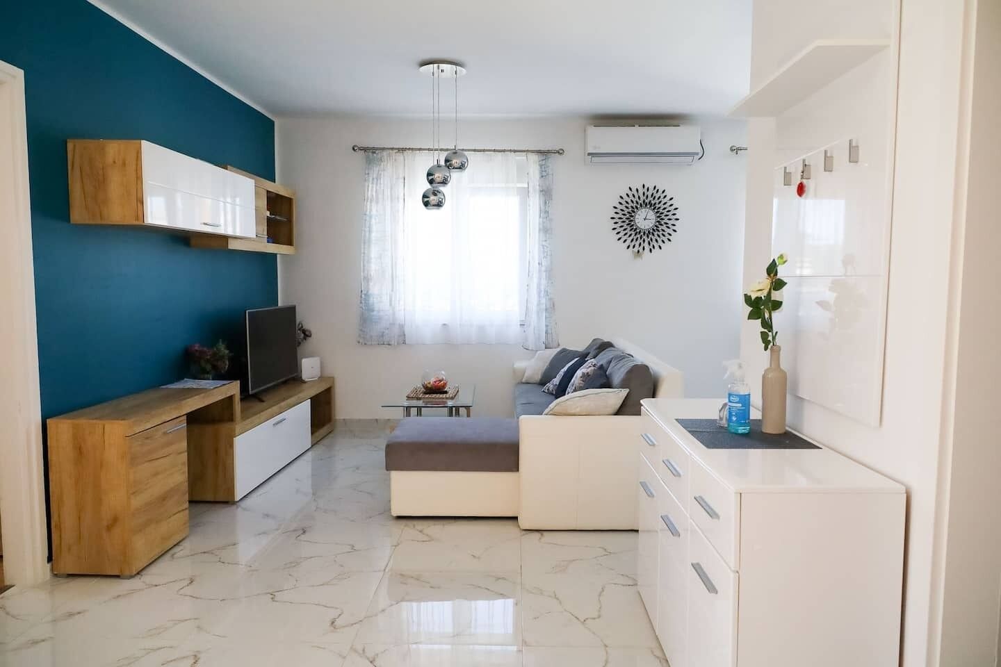 House Franny 10974-K1