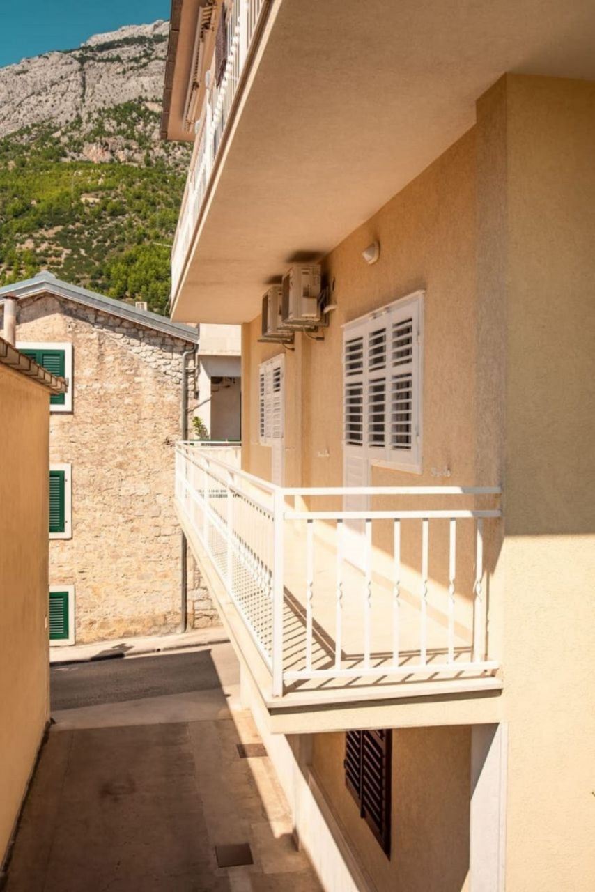 Apartments Anđelko 10975-A1