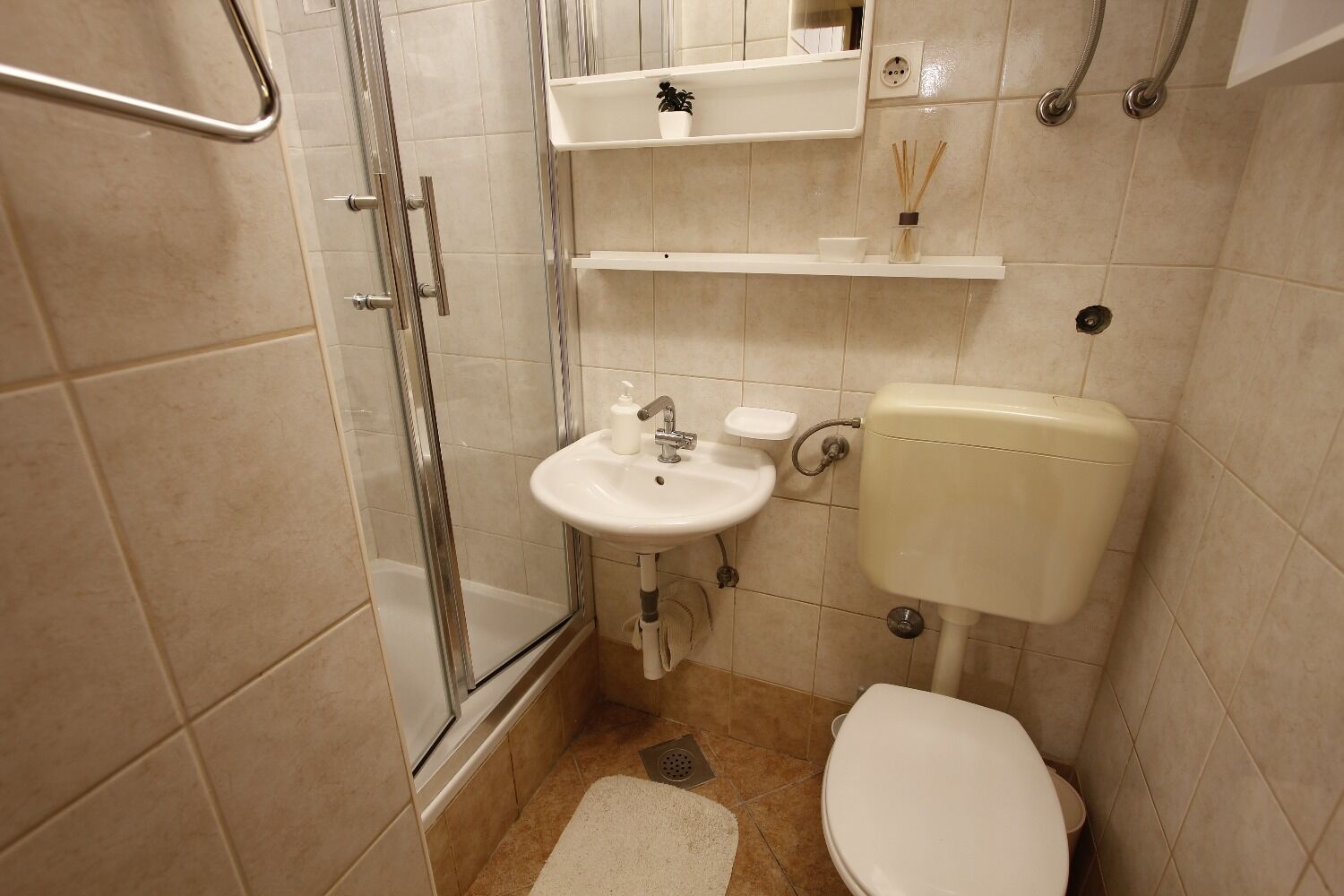 Apartments Oasis 10979-A2