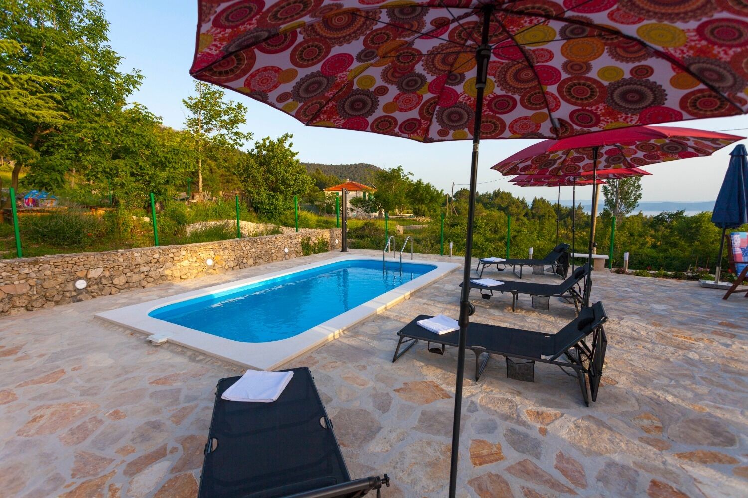 House Tonci 109741-K1