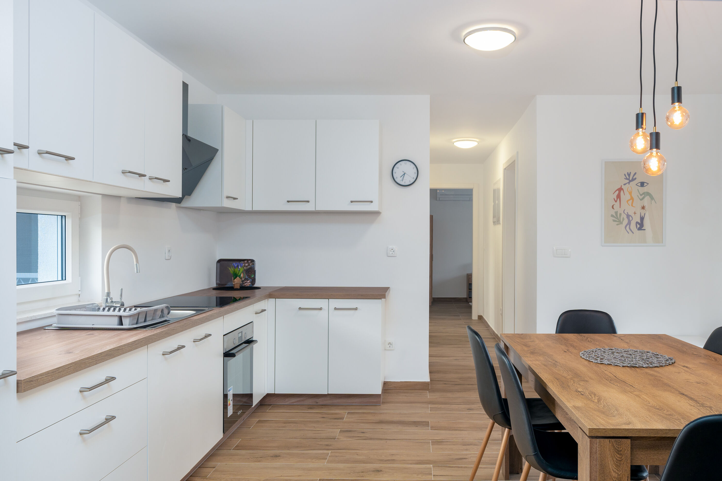 Apartments and Rooms Number One 64133-A6