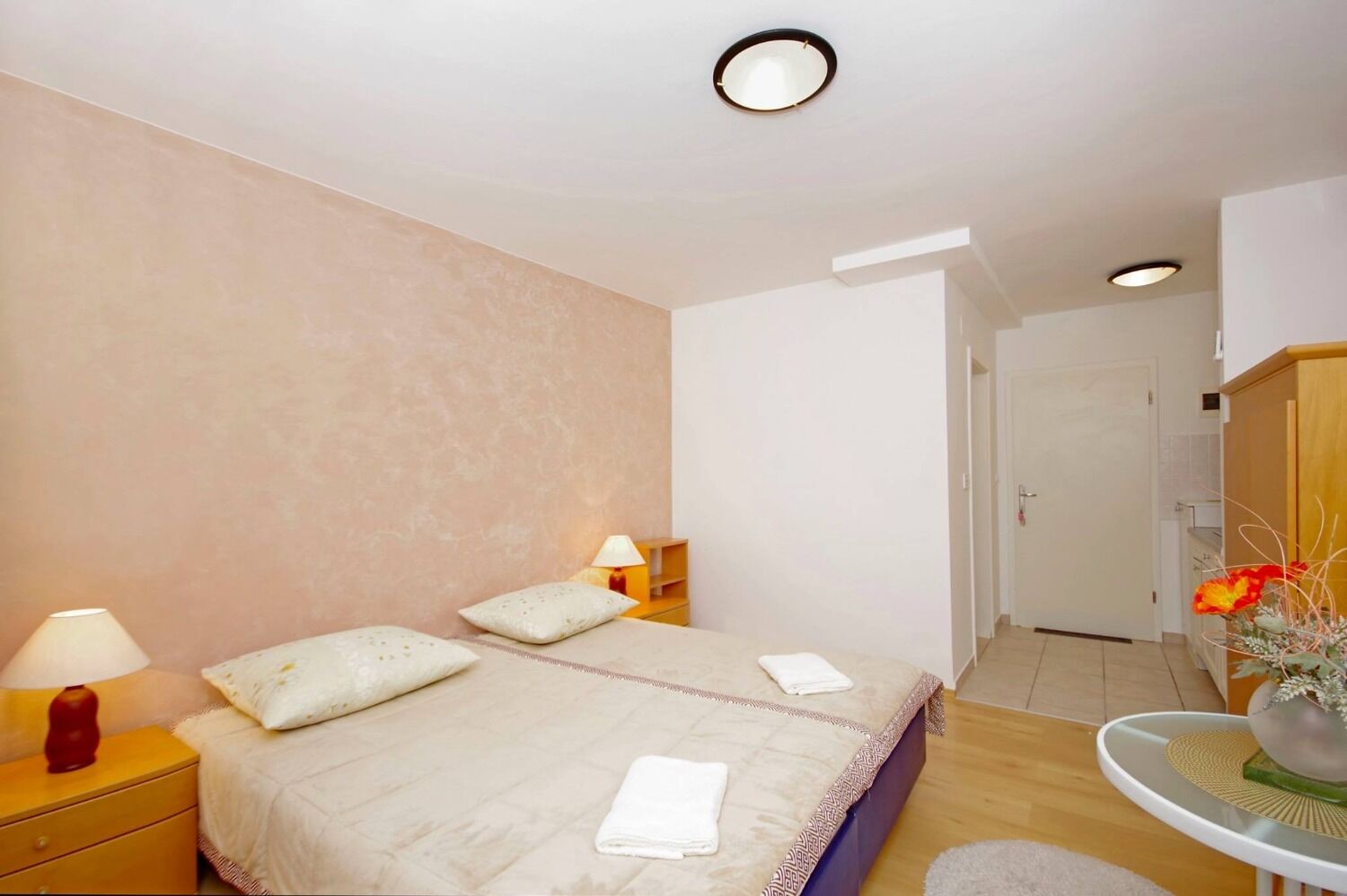 Apartments JaVi 10983-A2