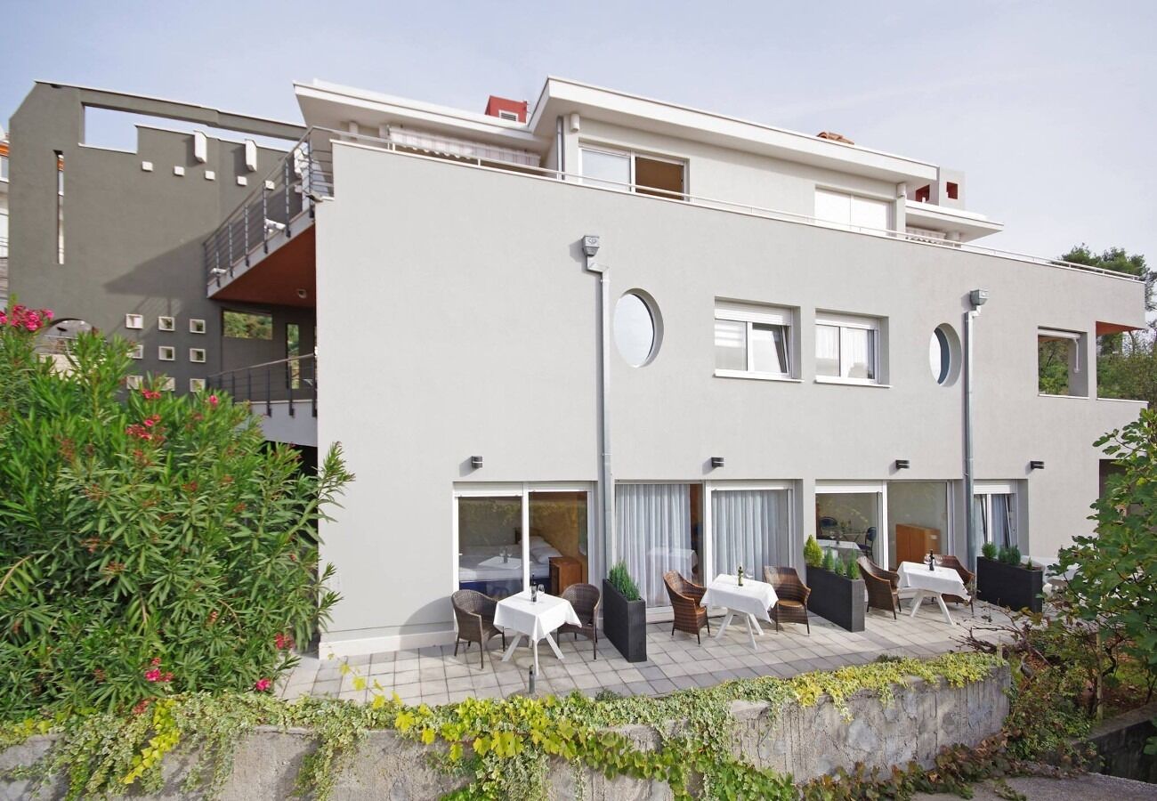 Apartments JaVi 10983-A3