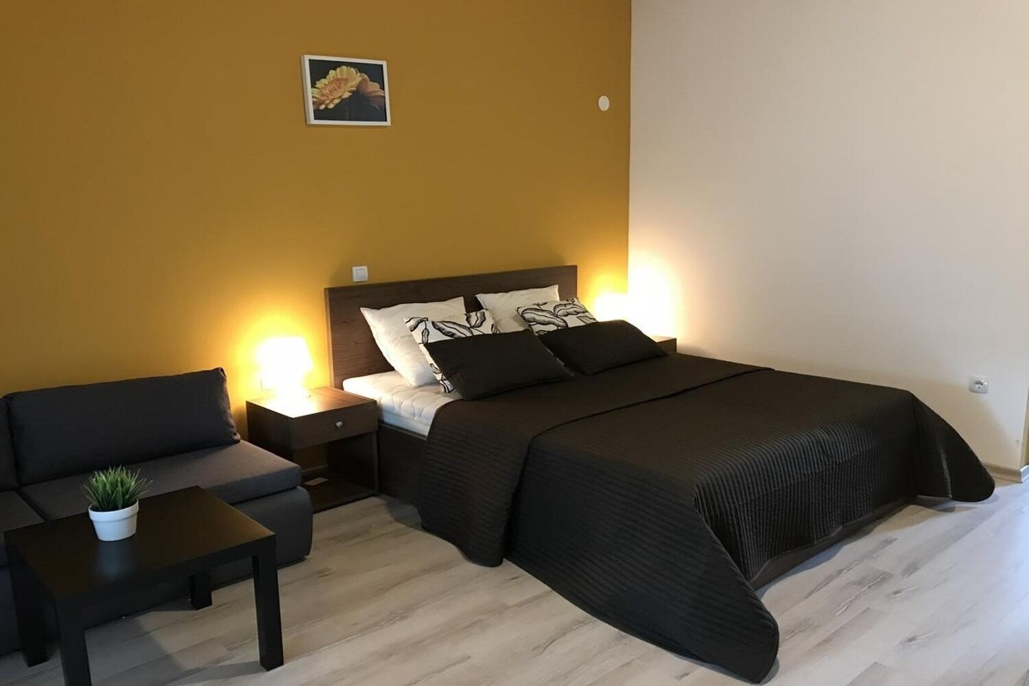 Rooms Mar 10985-S3