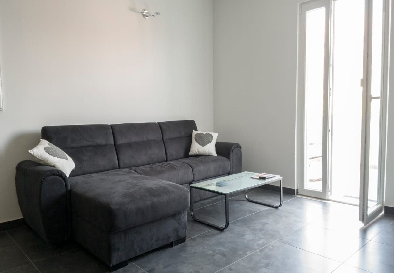 Apartment Marina 10986-A1
