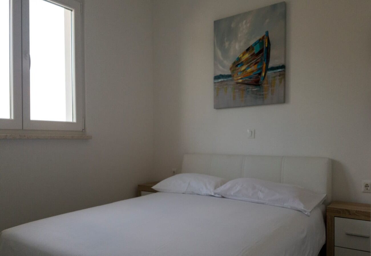 Apartment Marina 10986-A1