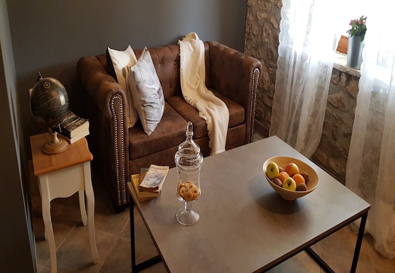 Apartments and Room Perstel 109871-A1
