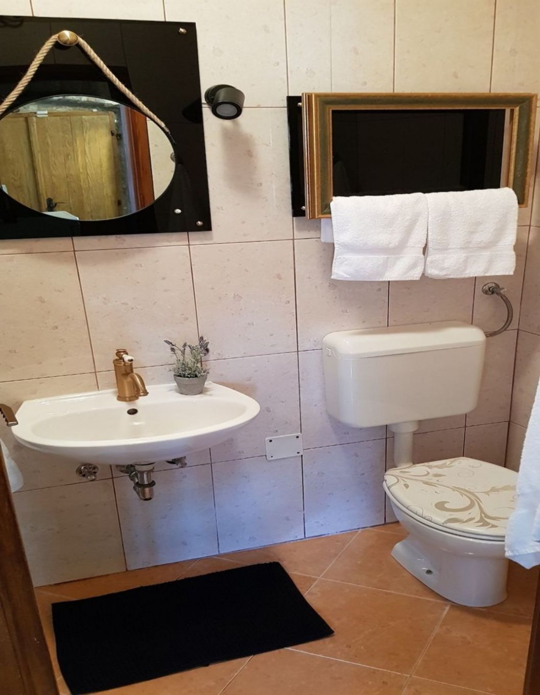Apartments and Room Perstel 109871-A1