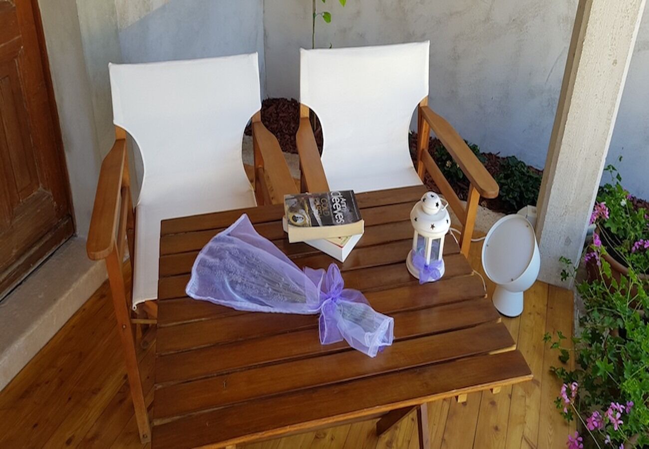 Apartments and Room Perstel 109871-S3