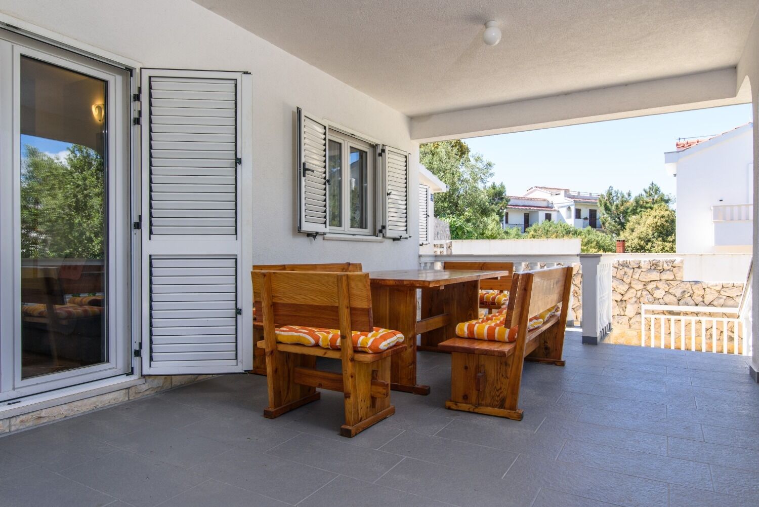 Apartment Stipe 10994-A1