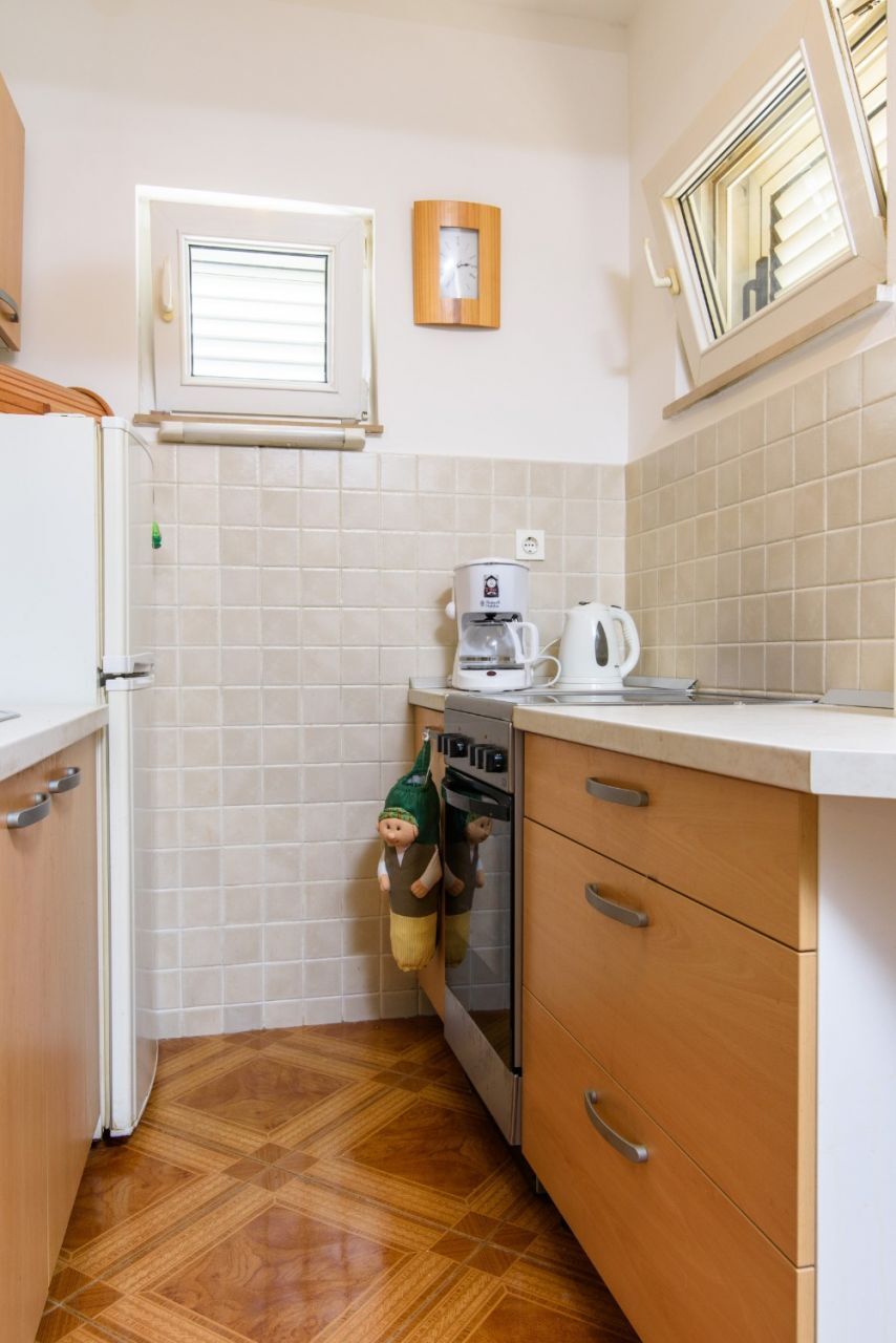 Apartment Stipe 10994-A1