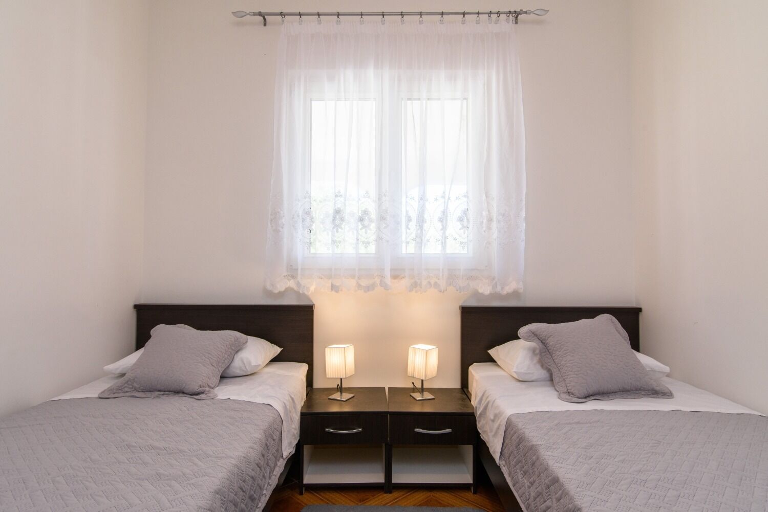 Apartment Stipe 10994-A1