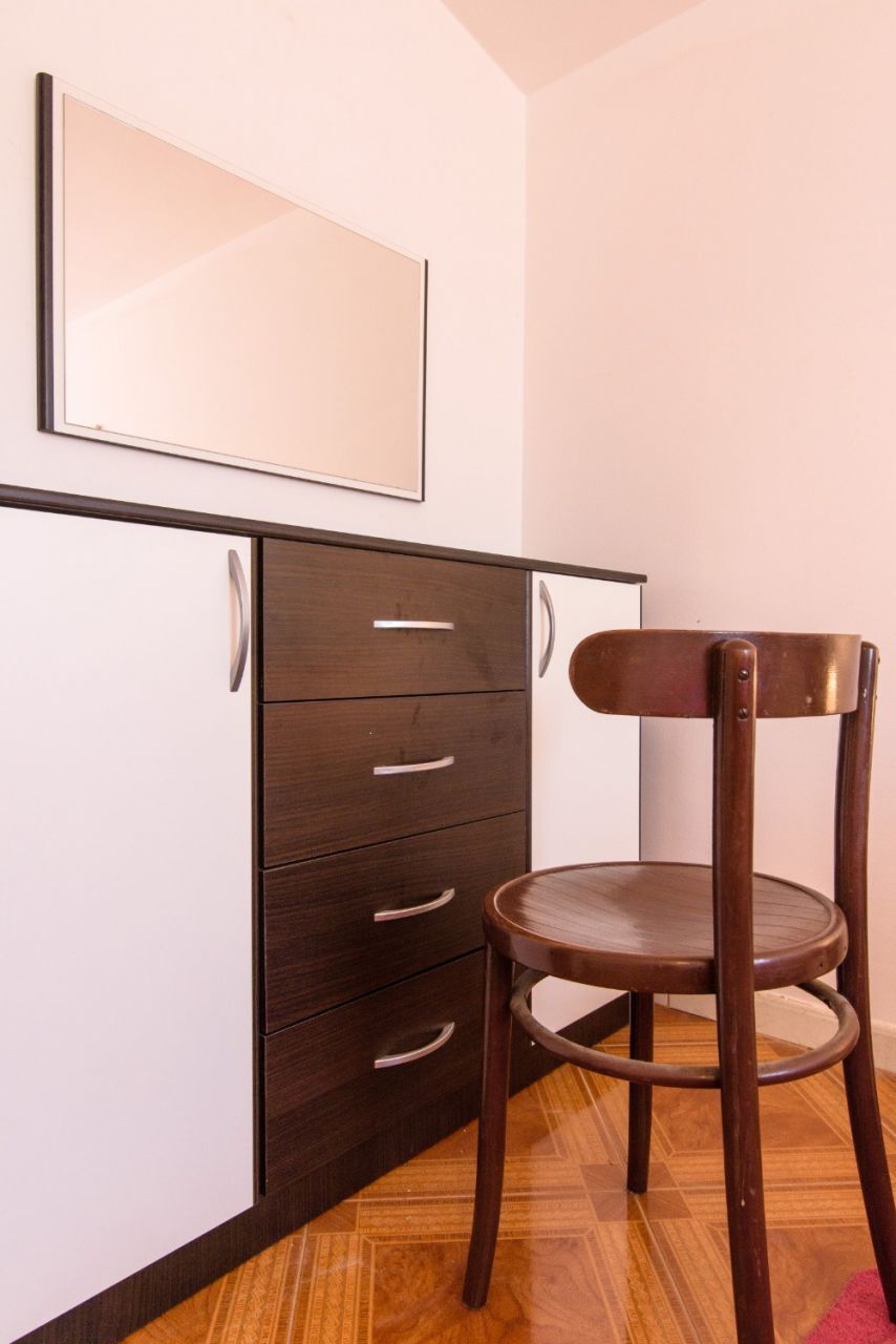 Apartment Stipe 10994-A1