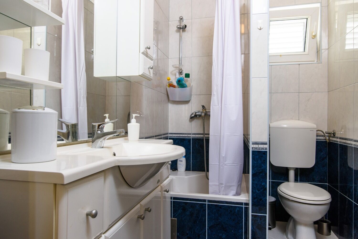 Apartment Stipe 10994-A1
