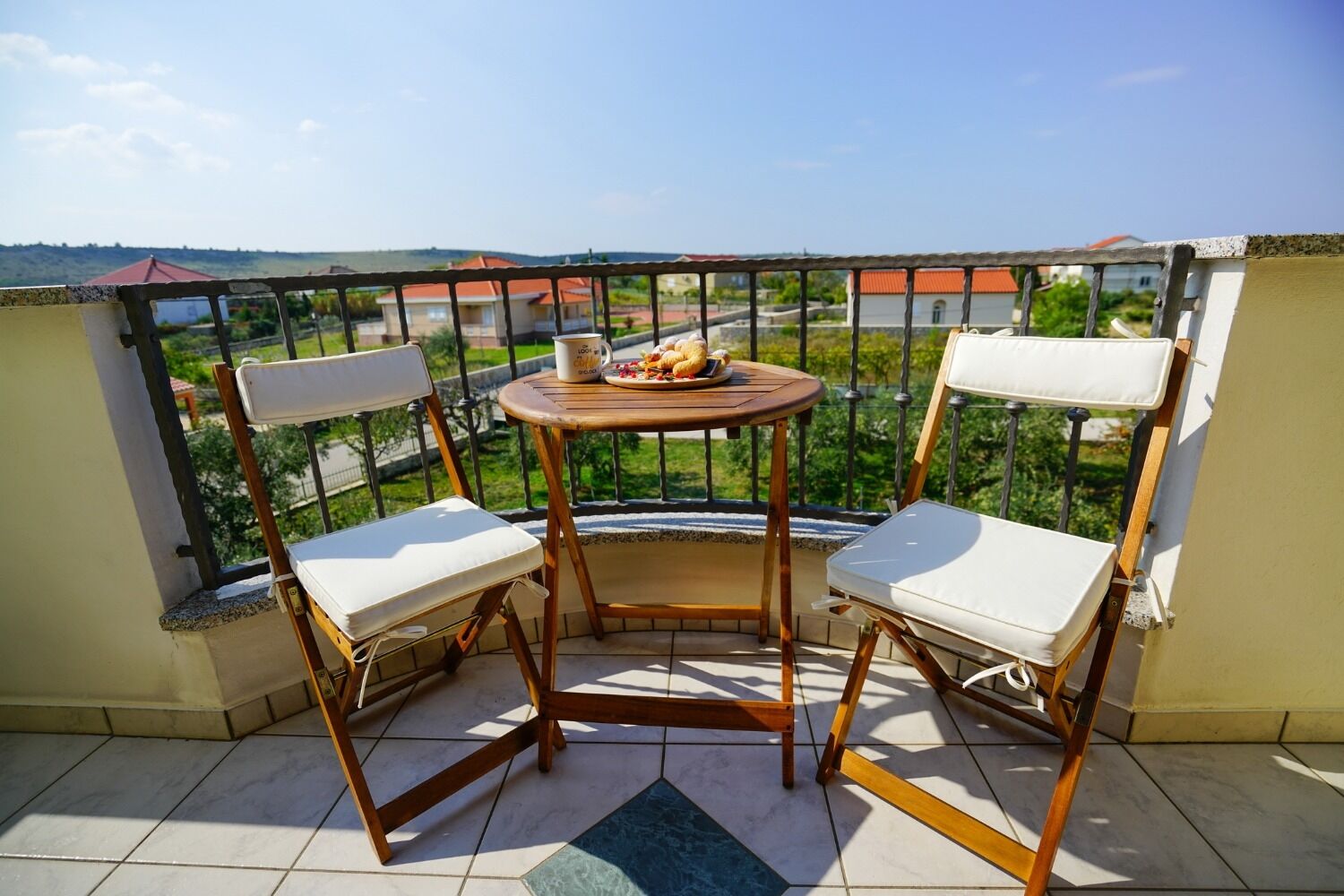 Apartments Secret Garden 10998-A2