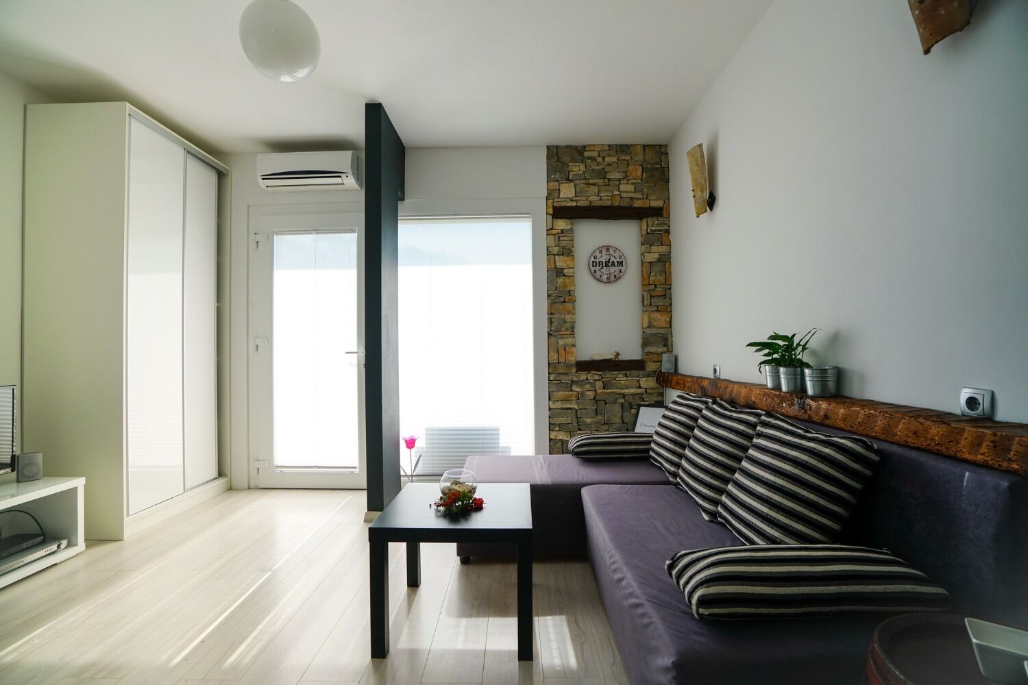 Apartments Secret Garden 10998-A4