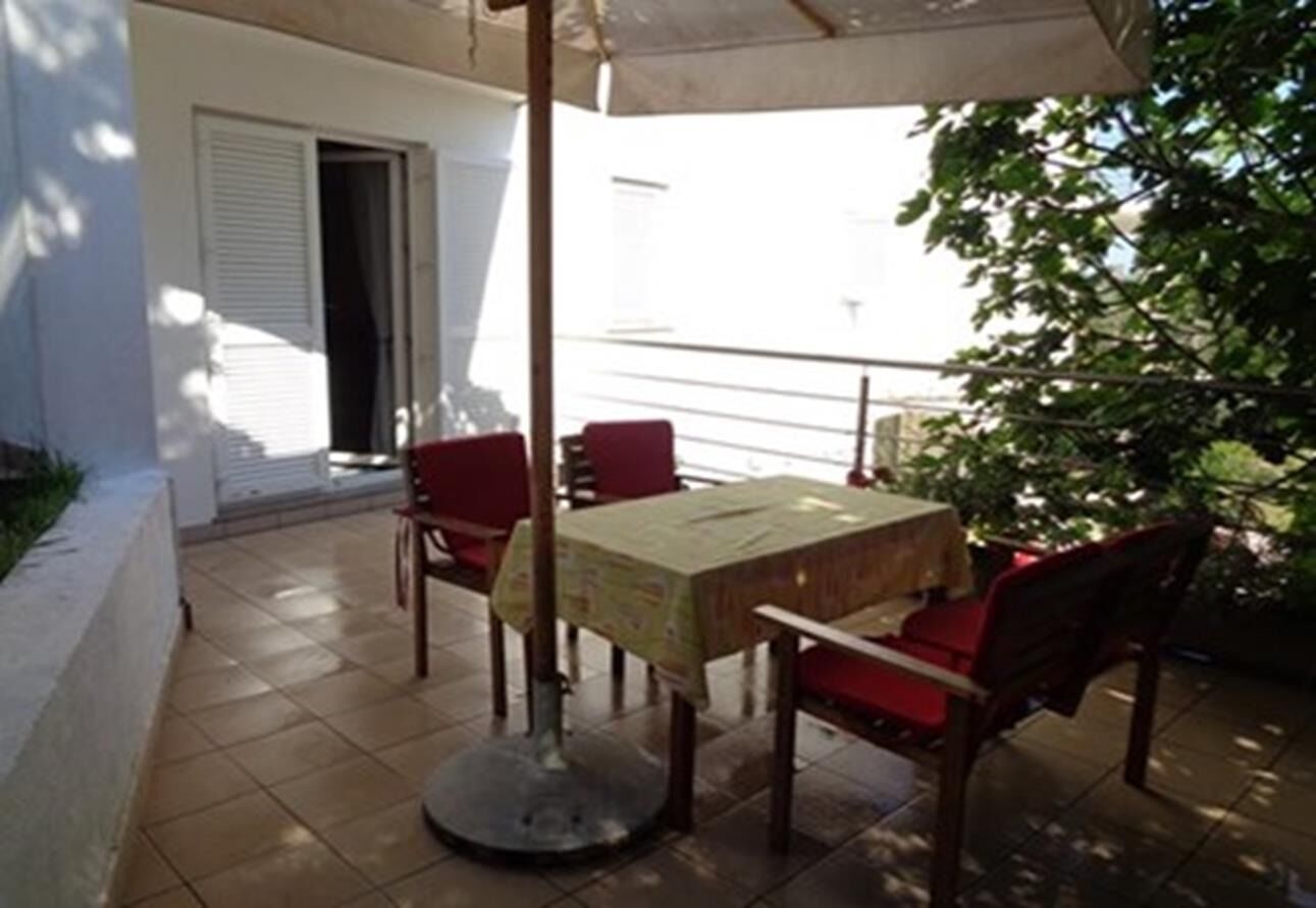 Apartments Vlado 10999-A1