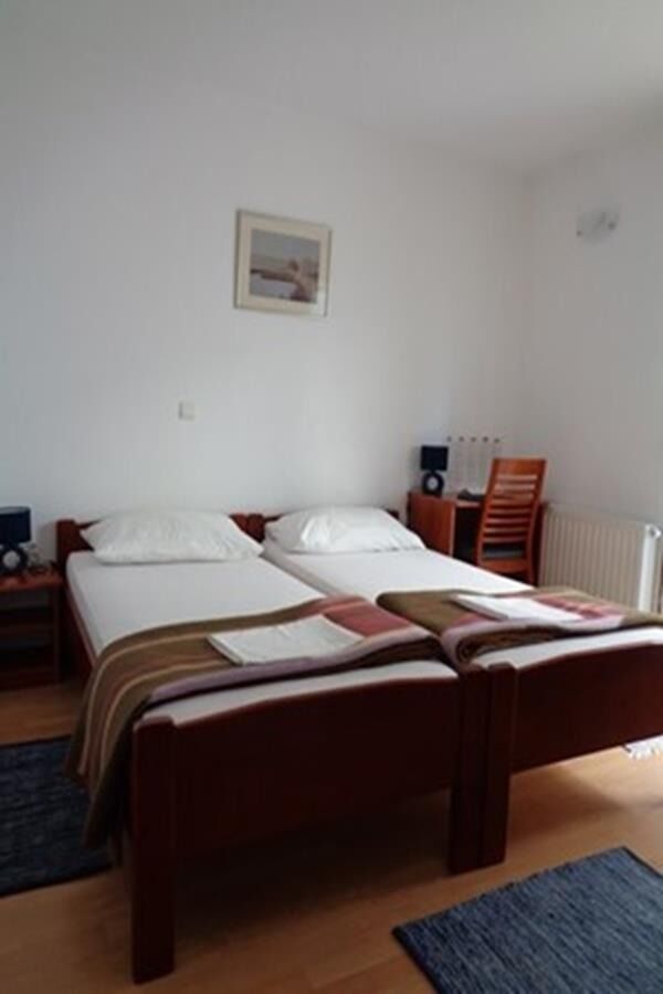 Apartments Vlado 10999-A2
