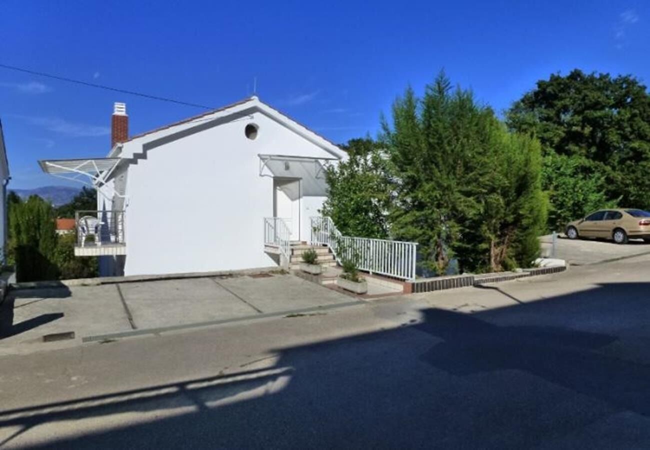 Apartments Vlado 10999-A2