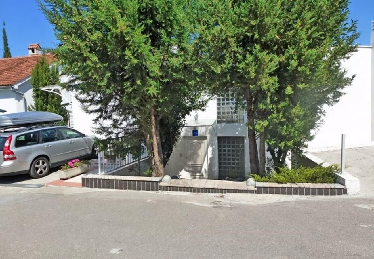 Apartments Vlado 10999-A2