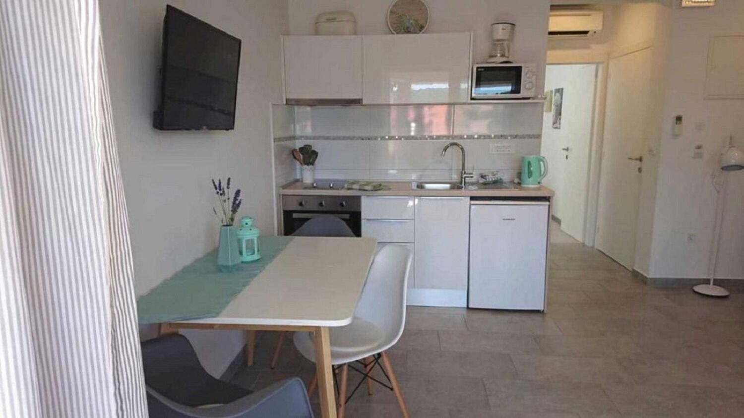 Apartments and Room Mario 109971-A1