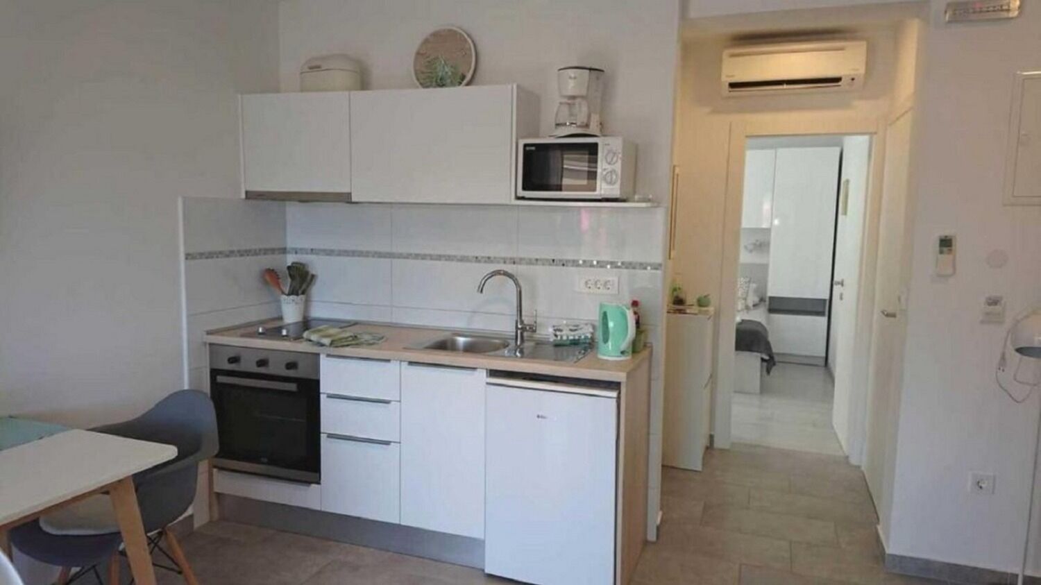 Apartments and Room Mario 109971-A1