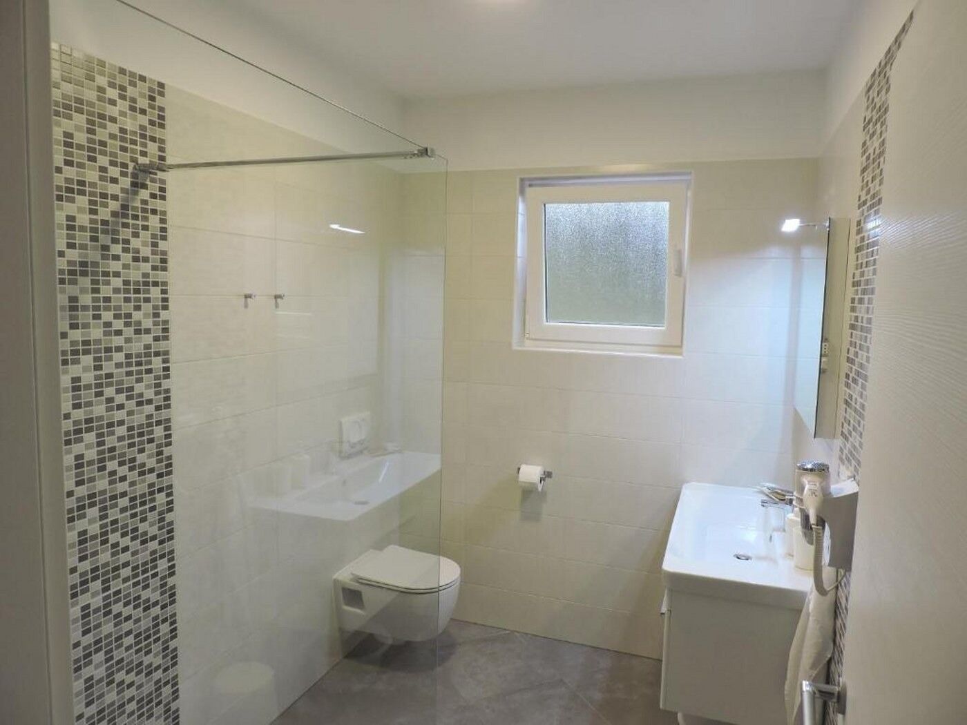 Apartments and Room Mario 109971-A3