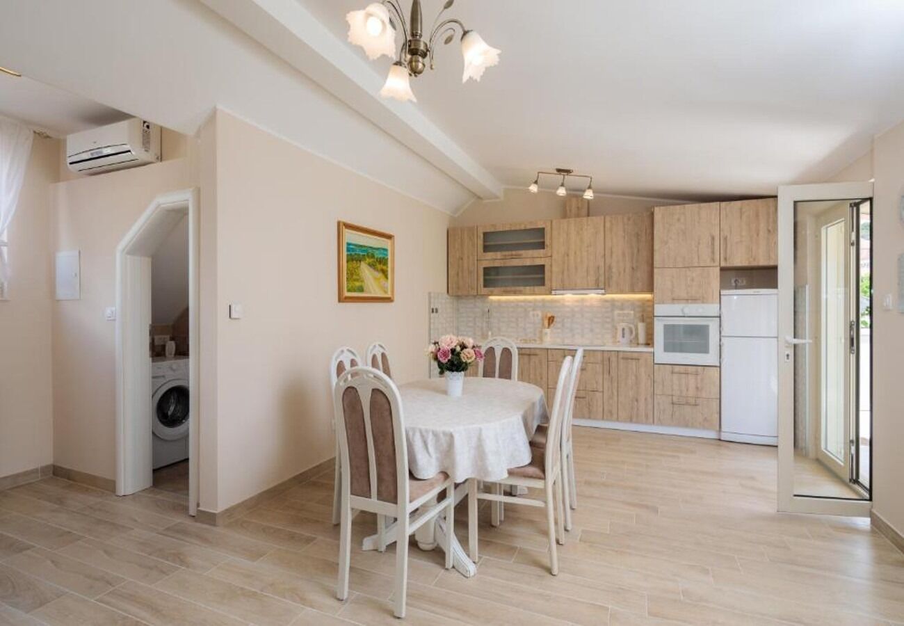 Apartment Dora 11007-A1