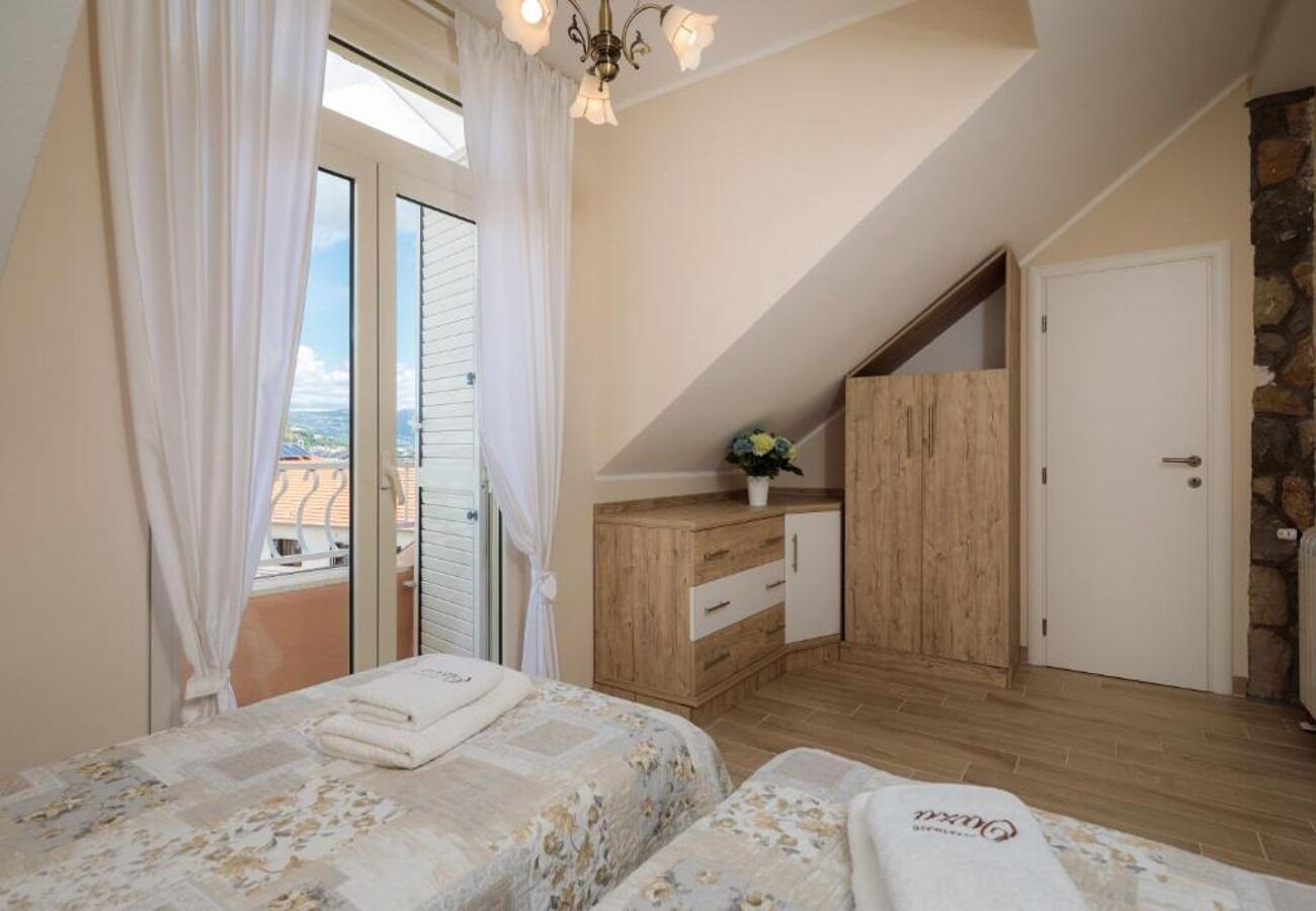 Apartment Dora 11007-A1
