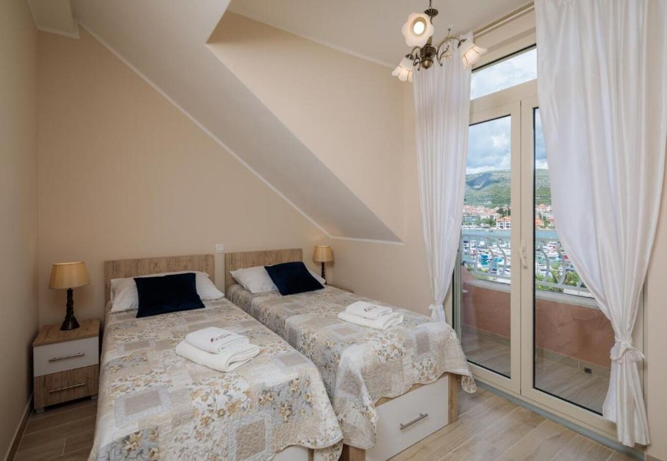 Apartment Dora 11007-A1