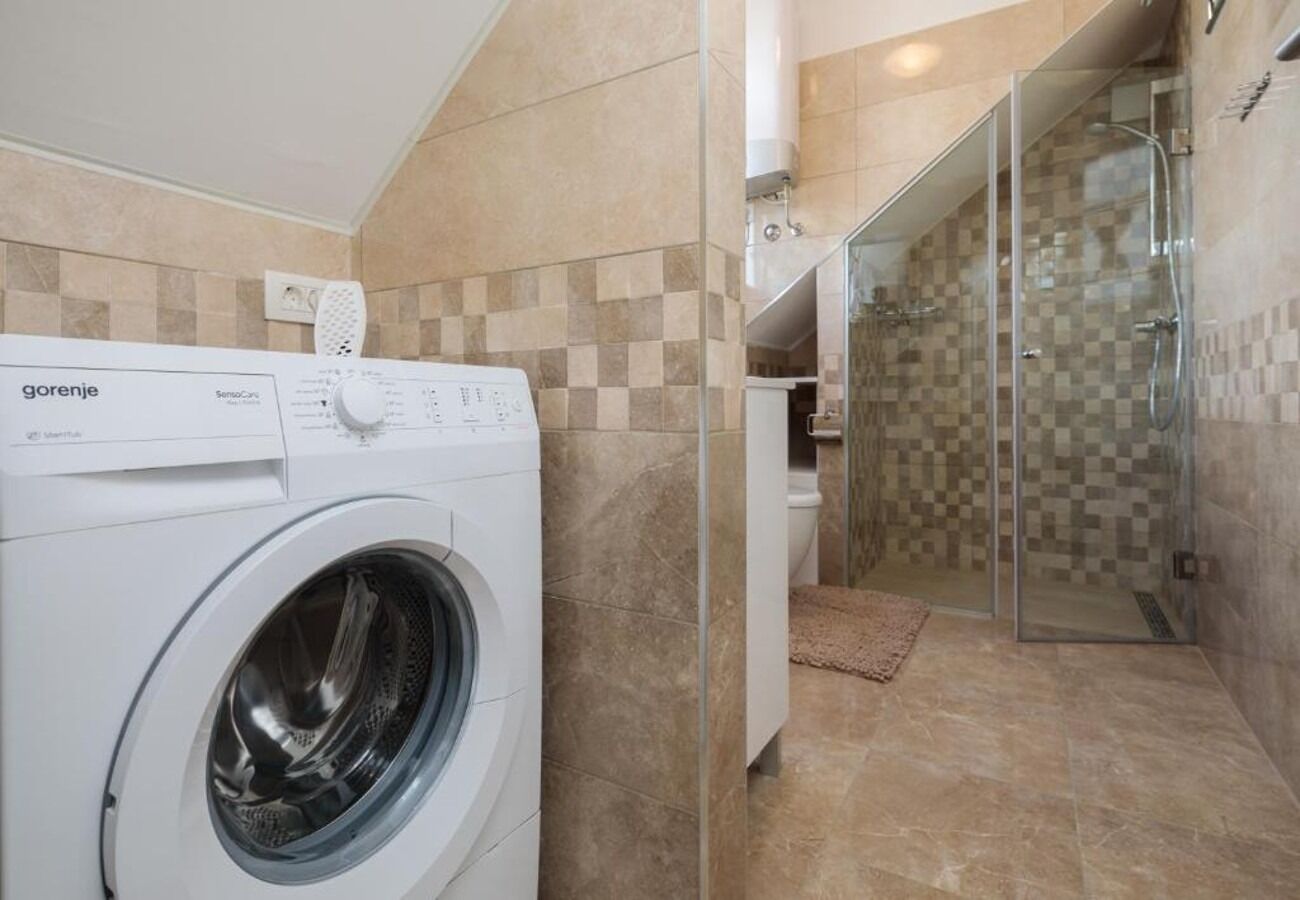 Apartment Dora 11007-A1