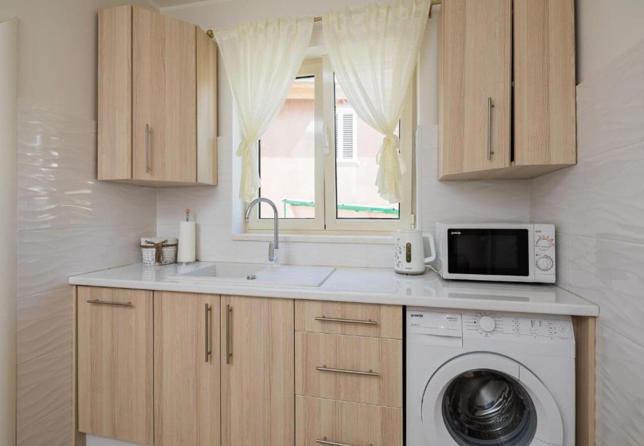 Apartment Dora 11007-A2