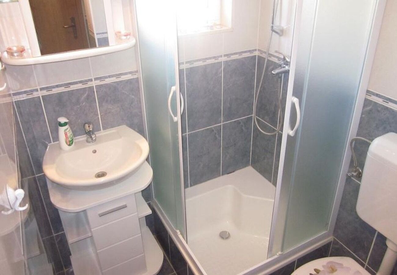 Apartments Sto 11008-A2