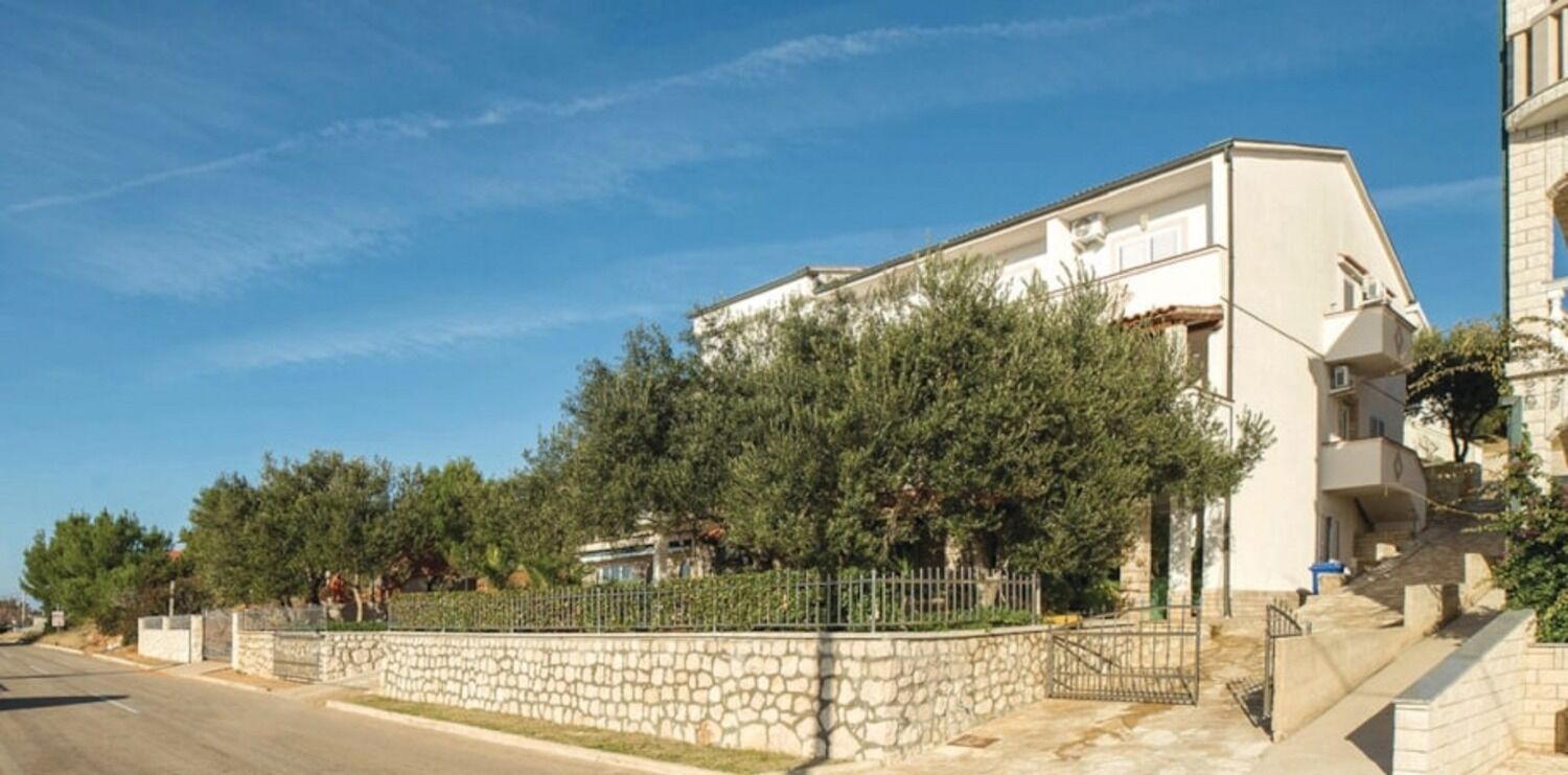 Apartments Jope 11009-A3