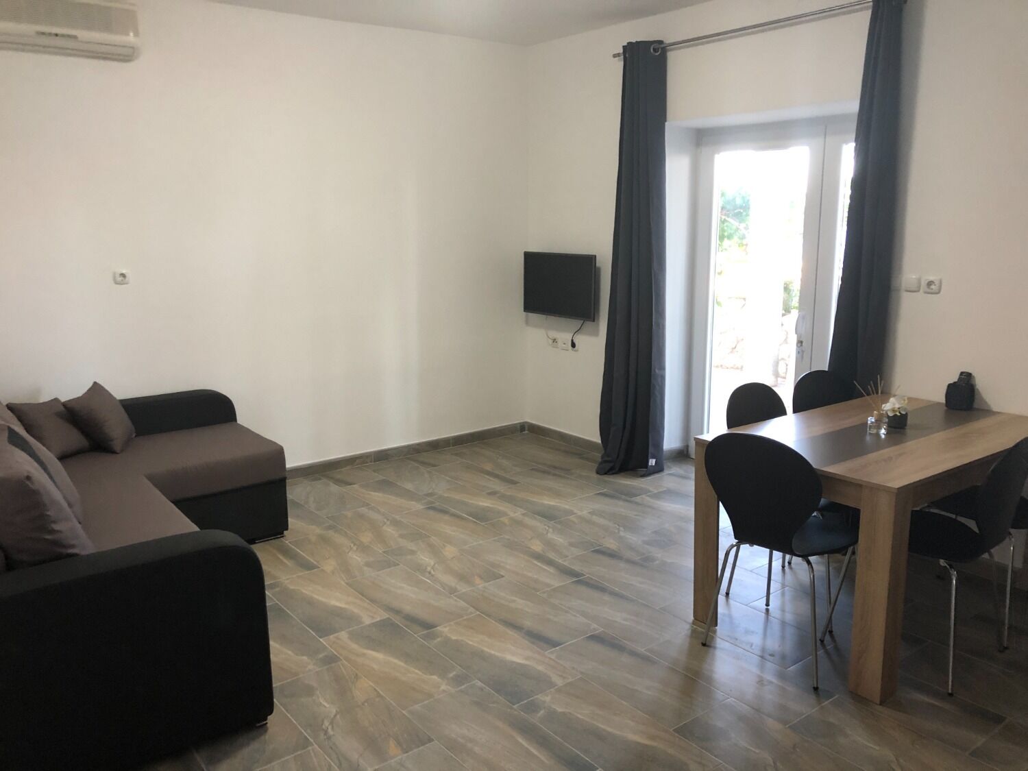 Apartments Milja 110021-A3