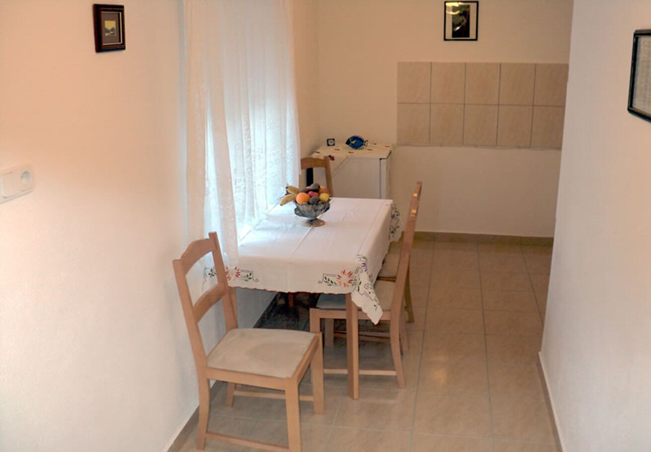 Apartments Niko 110061-A1