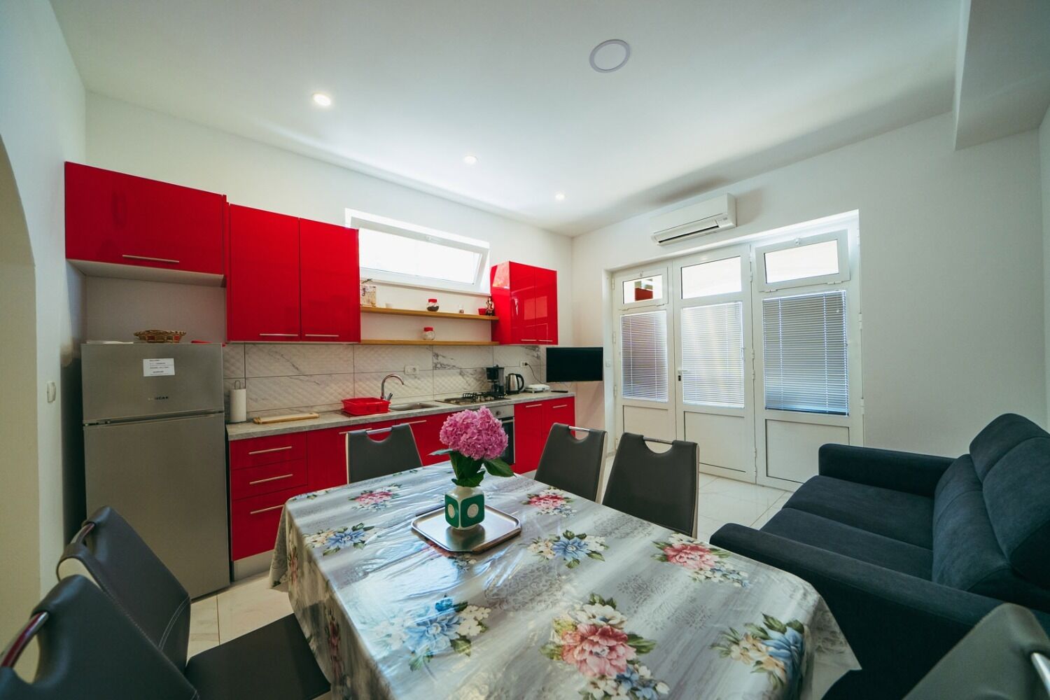 Apartments Lovre 10526-A2