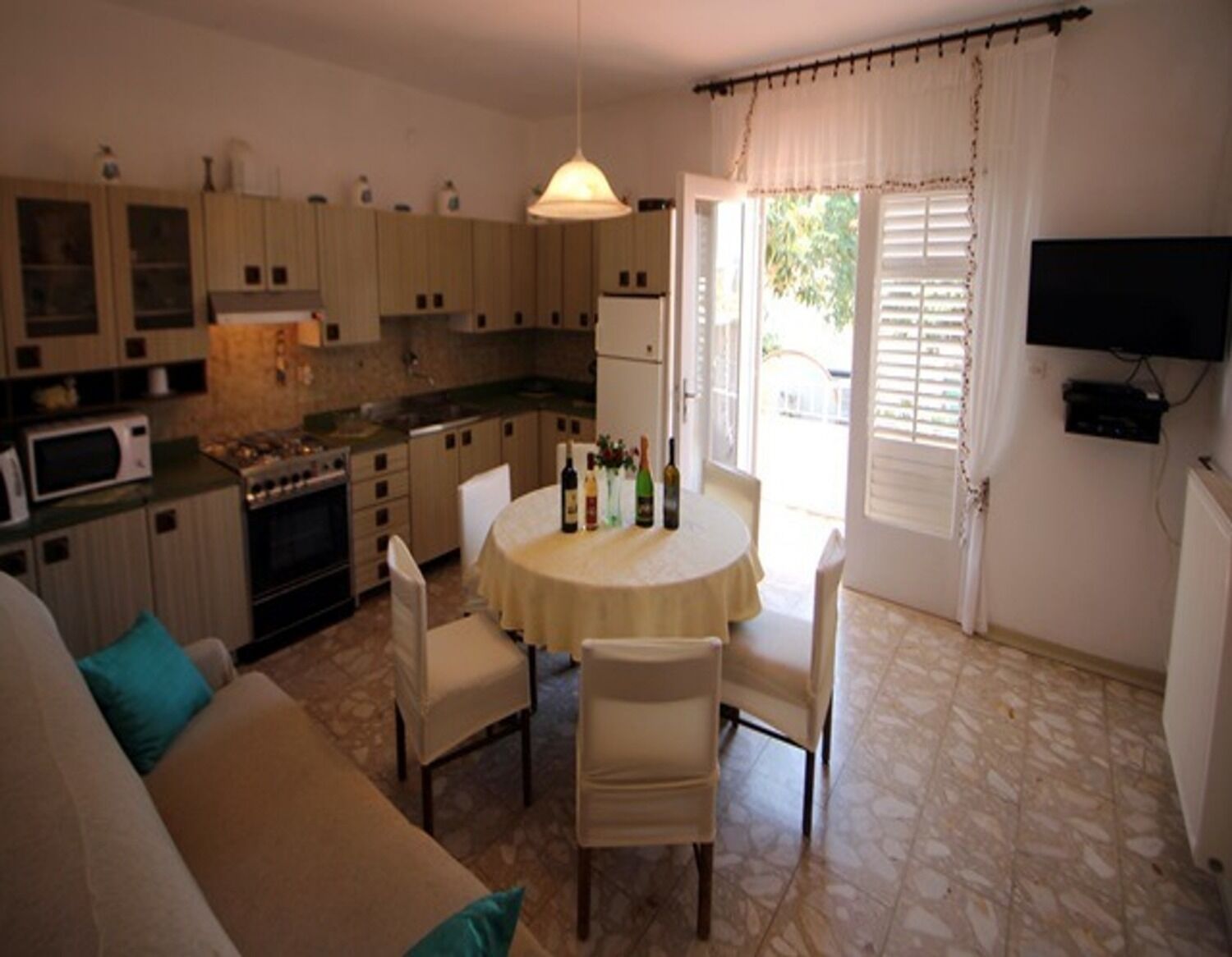 Apartments Boris 11015-A2