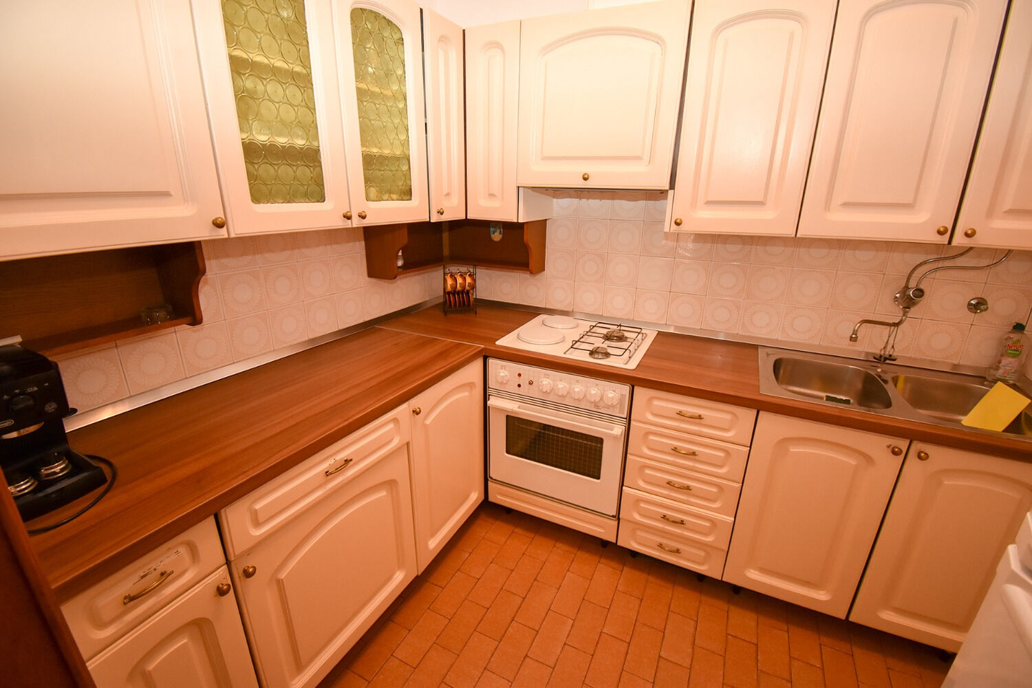 Apartments and Rooms Frane 11017-A2