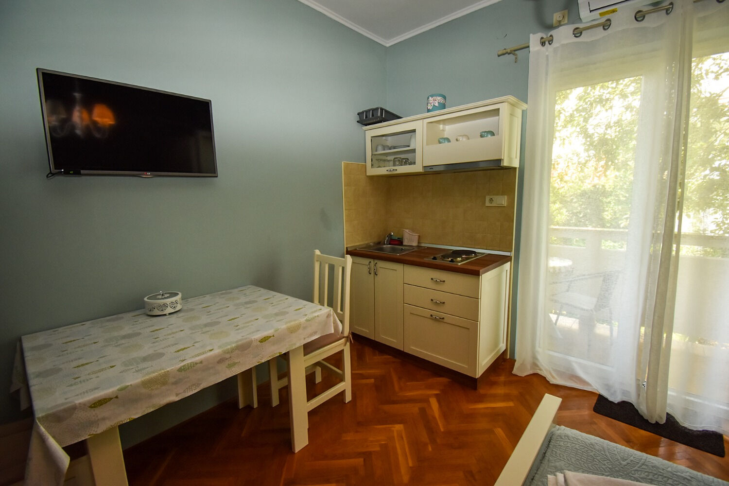 Apartments and Rooms Frane 11017-A3