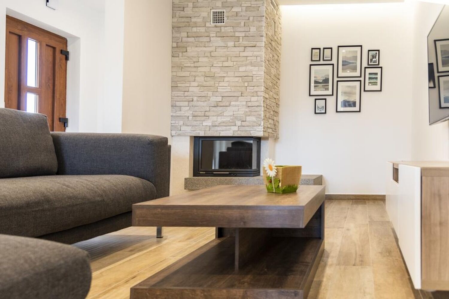 Apartment Roma 110191-A1