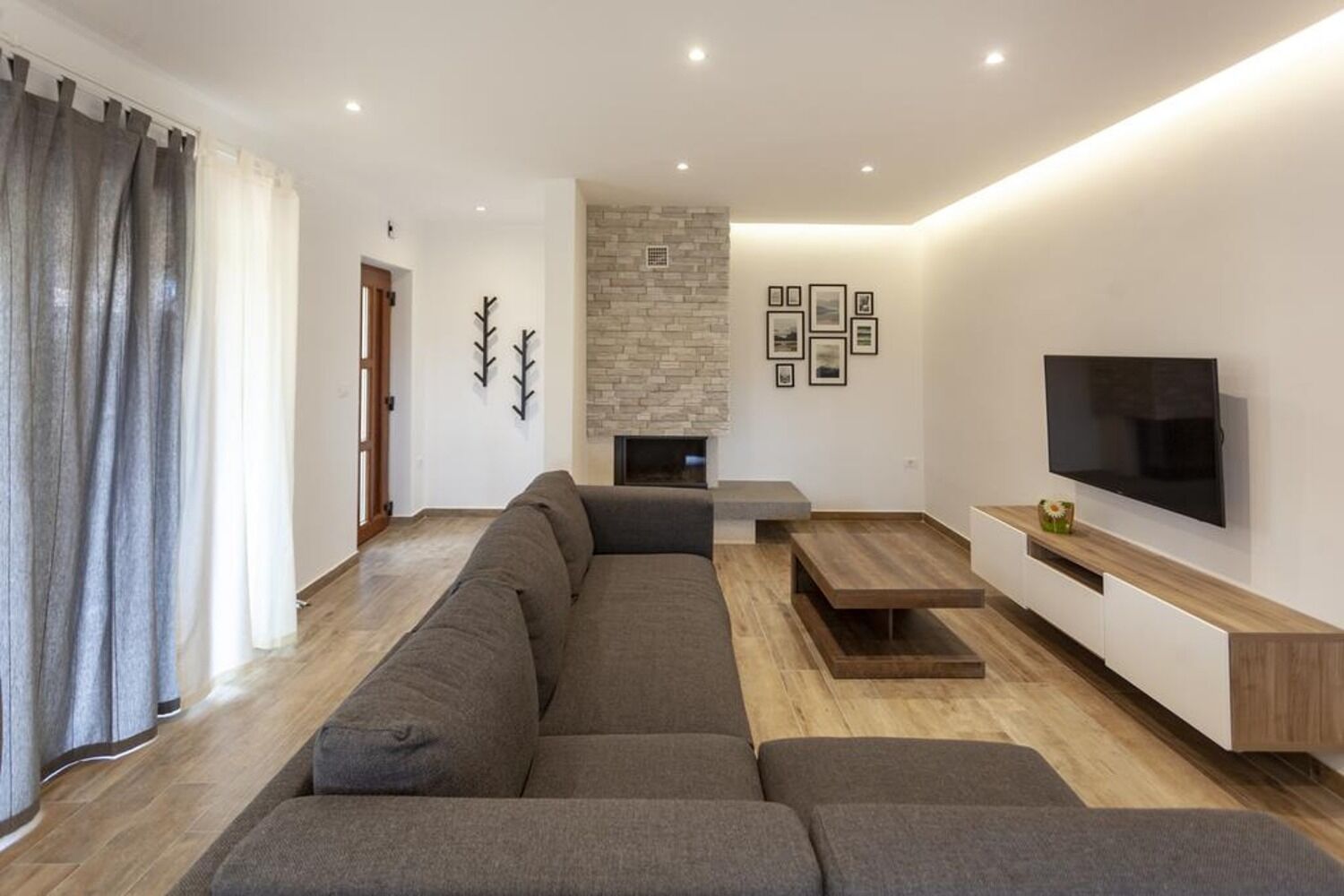 Apartment Roma 110191-A1