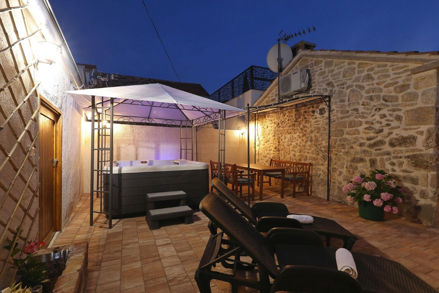 Photo of House Cirrus